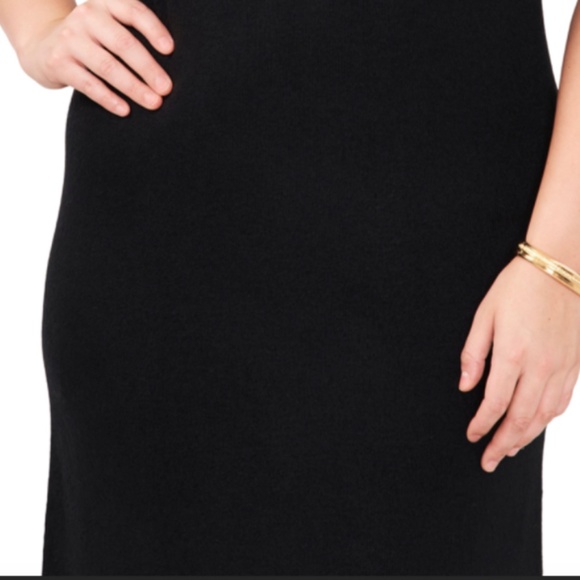 PLUS-SIZE SLEEVELESS TURTLENECK SWEATER DRESS - Picture 2 of 3